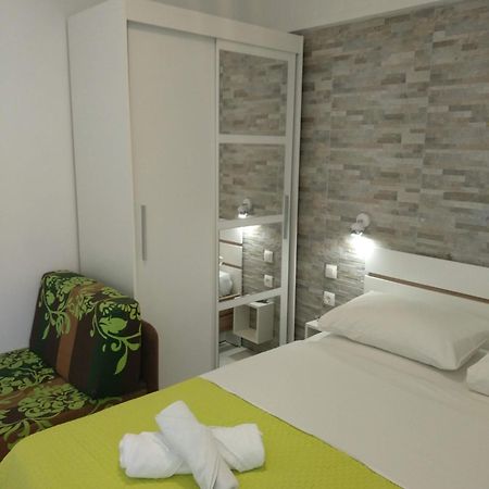 Apartments Meri Vodice Exterior photo