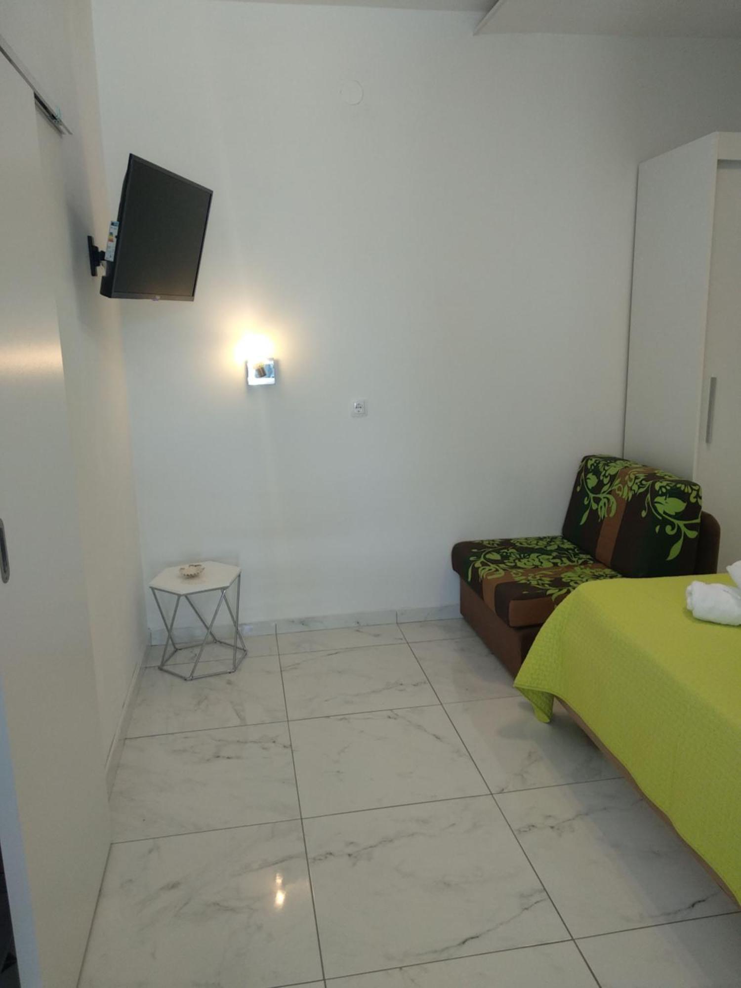 Apartments Meri Vodice Exterior photo
