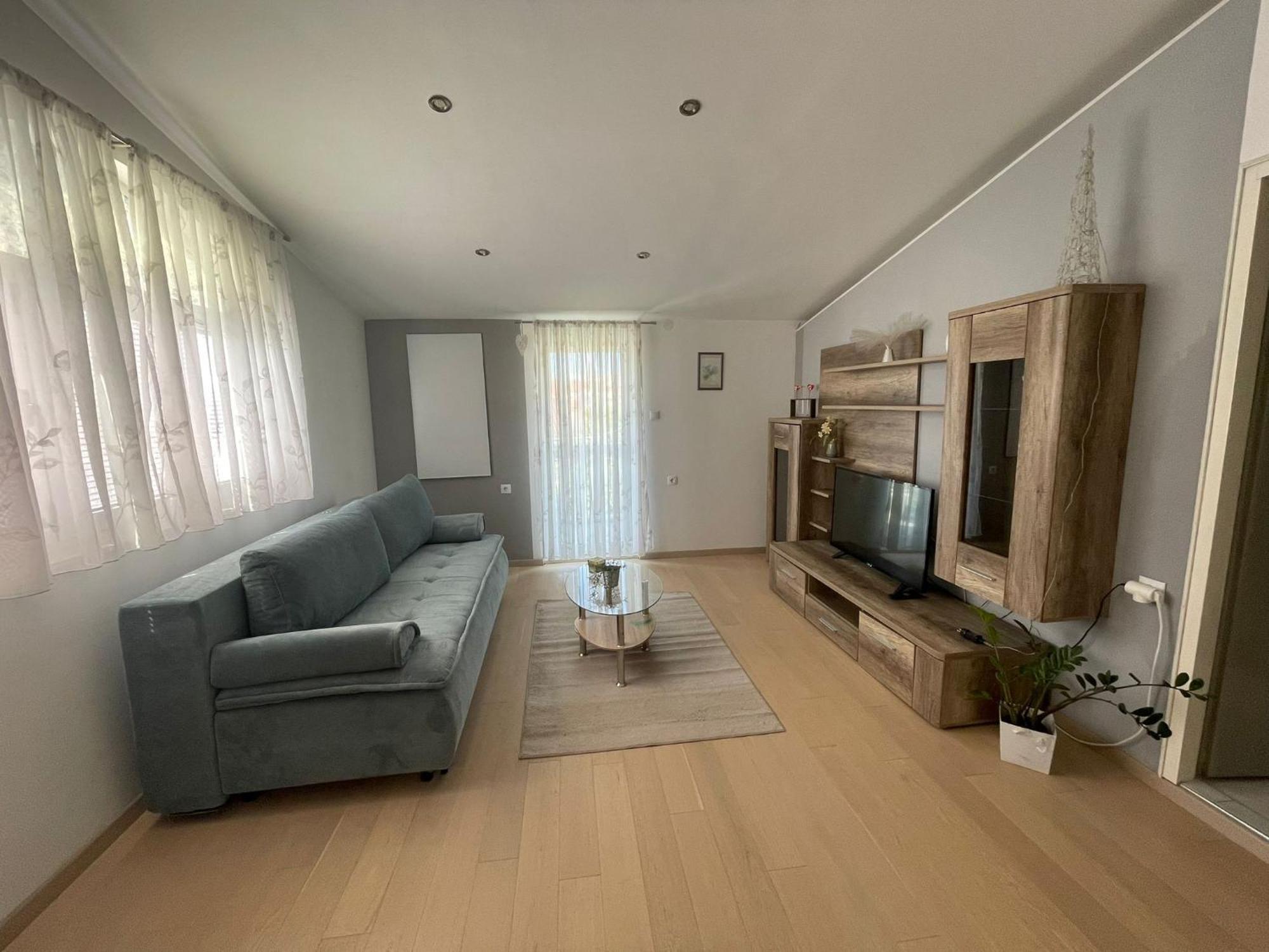 Apartments Meri Vodice Exterior photo